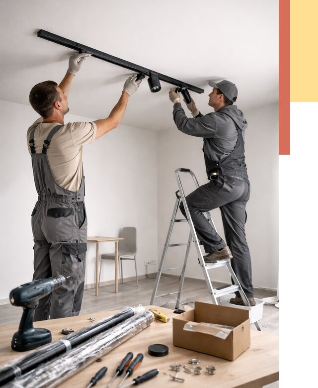 Установка трековых светильников в натяжной потолок в Еманжелинске от 4314 руб. | ОТДЕЛОЧНИК-Мнж